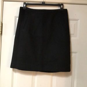 (D) M&S Collection wool black skirt size 14